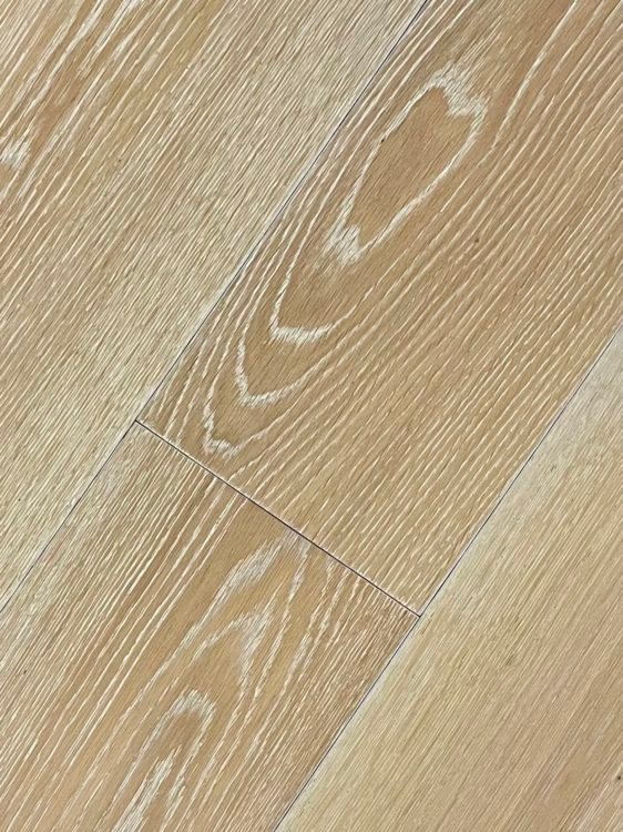 CM04C-562x750 luxury flooring - Image 1